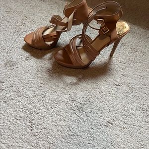 Women sandals